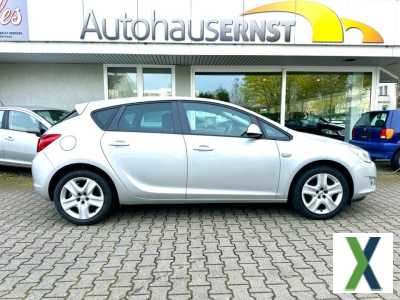 Foto Opel Astra J 1,4 Turbo Design Edition Automatik