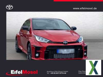 Foto TOYOTA YARIS GR PERFORMANCE FORGED CARBON