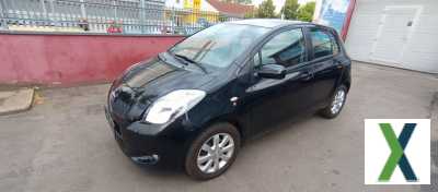 Foto Toyota Yaris 1,0-l-VVT-i Cool Cool