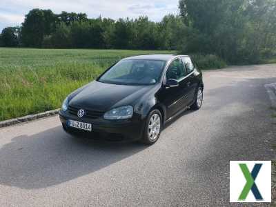 Foto Vw Golf V 1,4 FSI defekt TÜV 4/2026