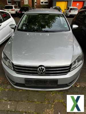 Foto Volkswagen Passat 1.6 TDI Business Edition BlueMotion T