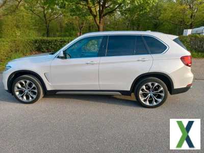 Foto BMW X5, 7 Sitzer XDrive pano Kamera Head-up 8 f ber