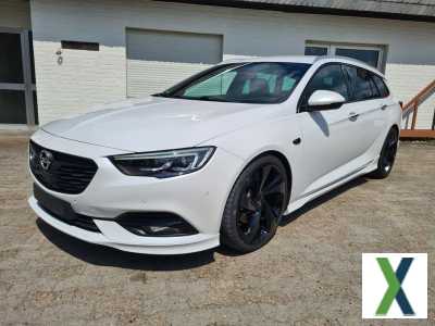 Foto Opel Insignia BiTurbo Diesel Ultimate Exclusive 4x4