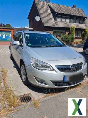 Foto Opel Astra Sports Tourer 1.7 CDTI Edition 81 Edition