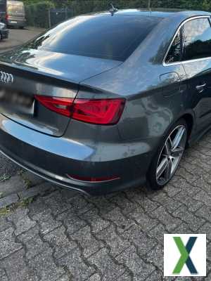 Foto Audi A3 2.0 TDI quattro S tronic 3x Sline