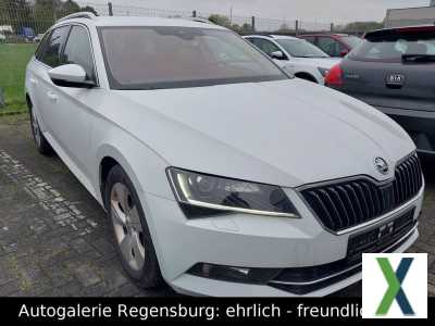 Foto Skoda Superb Combi Style**XENON*NAVI GROß*TEMPOMAT**