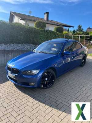 Foto BMW E92 330d NUR 143000KM