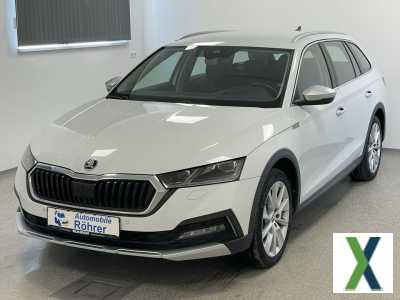 Foto Skoda Octavia Combi 2.0 TDI DSG 4x4 Scout Matrix AHK