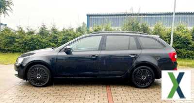 Foto Skoda Octavia 1.6 TDI Elegance Combi Elegance