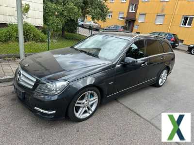 Foto Mercedes C300 V6 AMG line 4 matik pano
