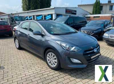 Foto Hyundai i30 blue Trend