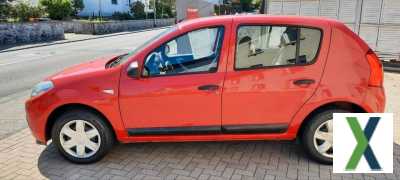 Foto Dacia Sandero Große Inspektion Zahnriemen Kupplung TÜV NEU