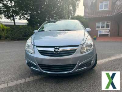 Foto Opel Corsa D TÜV NEU