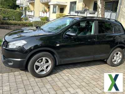 Foto Nissan Qashqai 1.6 acenta schwarzmetallic Bj. 2013