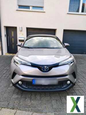 Foto Toyota CHR Hybrid
