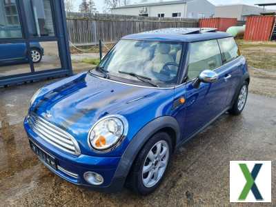 Foto Mini Cooper R56 1.6 Lederausstattung Navi Panorama Schiebedach