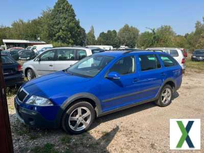 Foto Skoda Octavia Combi Scout 4X4 Allrad