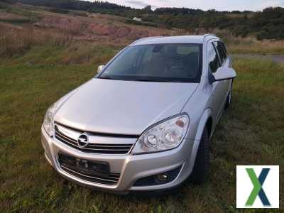 Foto Opel Astra H Kombi TÜV/AU Neu Anhängerkupplung,Top Zustand