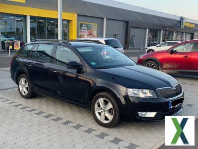 Foto Skoda Octavia 1.6 TDI Green tec Elegance Combi Ele