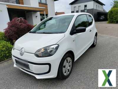 Foto VW UP! 1.0i, 1 Hand, EZ 05/2012, TÜV 09/2025, 207000 KM