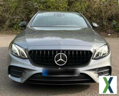Foto Mercedes Benz E220 T-Modell,AMG Paket,20 Zoll AMG Felgen,STH