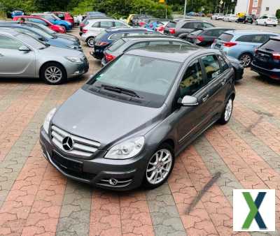 Foto Mercedes-Benz B 200;SCHECKHEFT;PDC;8 FACH BEREIFT;SITZHEIZUNG