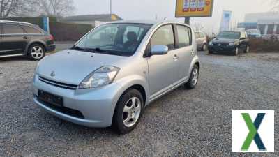 Foto Daihatsu Sirion 1.3 HU-NEU