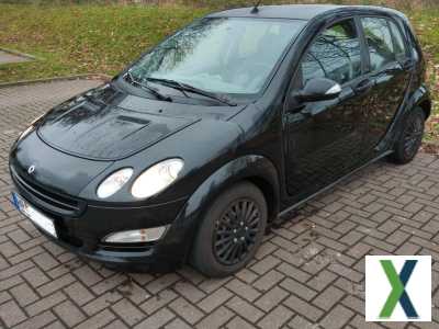 Foto Smart FORFOUR 1,5 CDI BLACKBASIC TÜV/NAVI 4,6L/100km