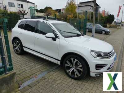 Foto Volkswagen TouaregR-lineV6TDI.BMT.SZH.Pan.GRA.TerraTech4Mot