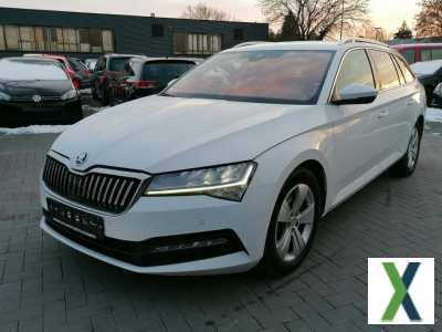 Foto Skoda Superb Combi 2.0 TDI Ambition/AHK/LANE/NAVI