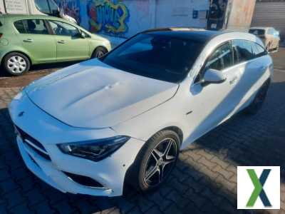 Foto Mercedes Cla 250e AMG Shooting Brake UNFALL