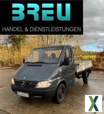 Foto Mercedes Benz Sprinter208/ Pritsche / Tüv Neu / Neu Restauriert