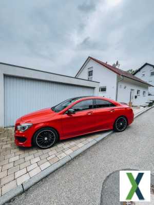 Foto Mercedes Benz CLA 200 AMG LINE + NIGHT PAKET