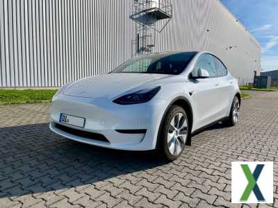 Foto Tesla Model Y SR 2023 16.500 km neuwertiger Zustand Allwetter