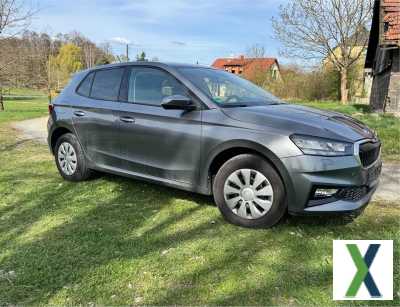 Foto Skoda Fabia IV 1.0TSI Unfallfahrzeug Export ACC Tempo 1 Hand