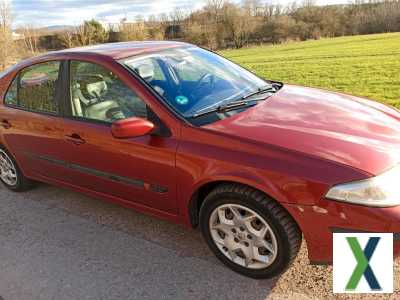 Foto VERKAUFEN EINEN RENAULT LAGUNA 2 ( TÜV bis März 2026 )