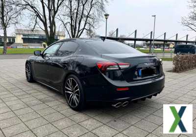 Foto Maserati Ghibli Trofeo Optik 3.0D V6 Carplay Tausch möglich